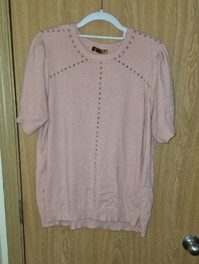💫Women’s Pink Studded Short Sleeve Sweater